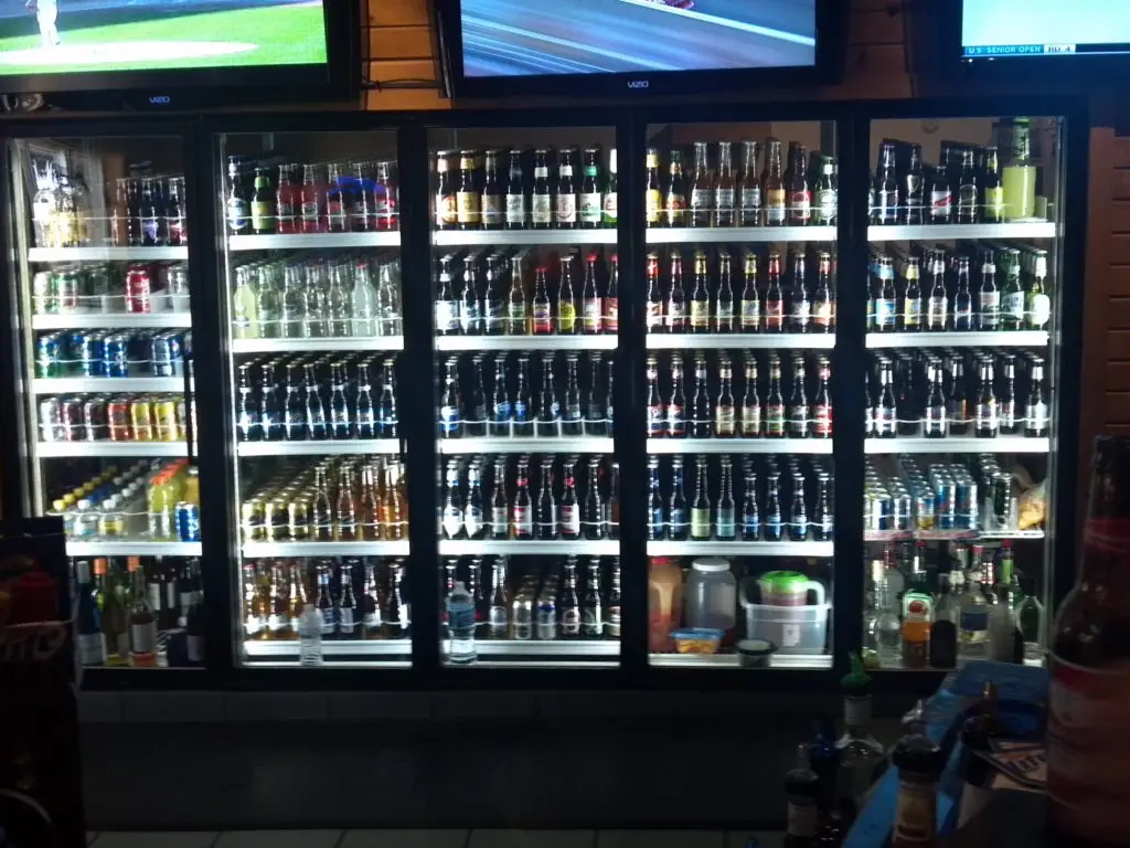 The Benefits of LED Cooler Door Lights: Why Make the Switch?