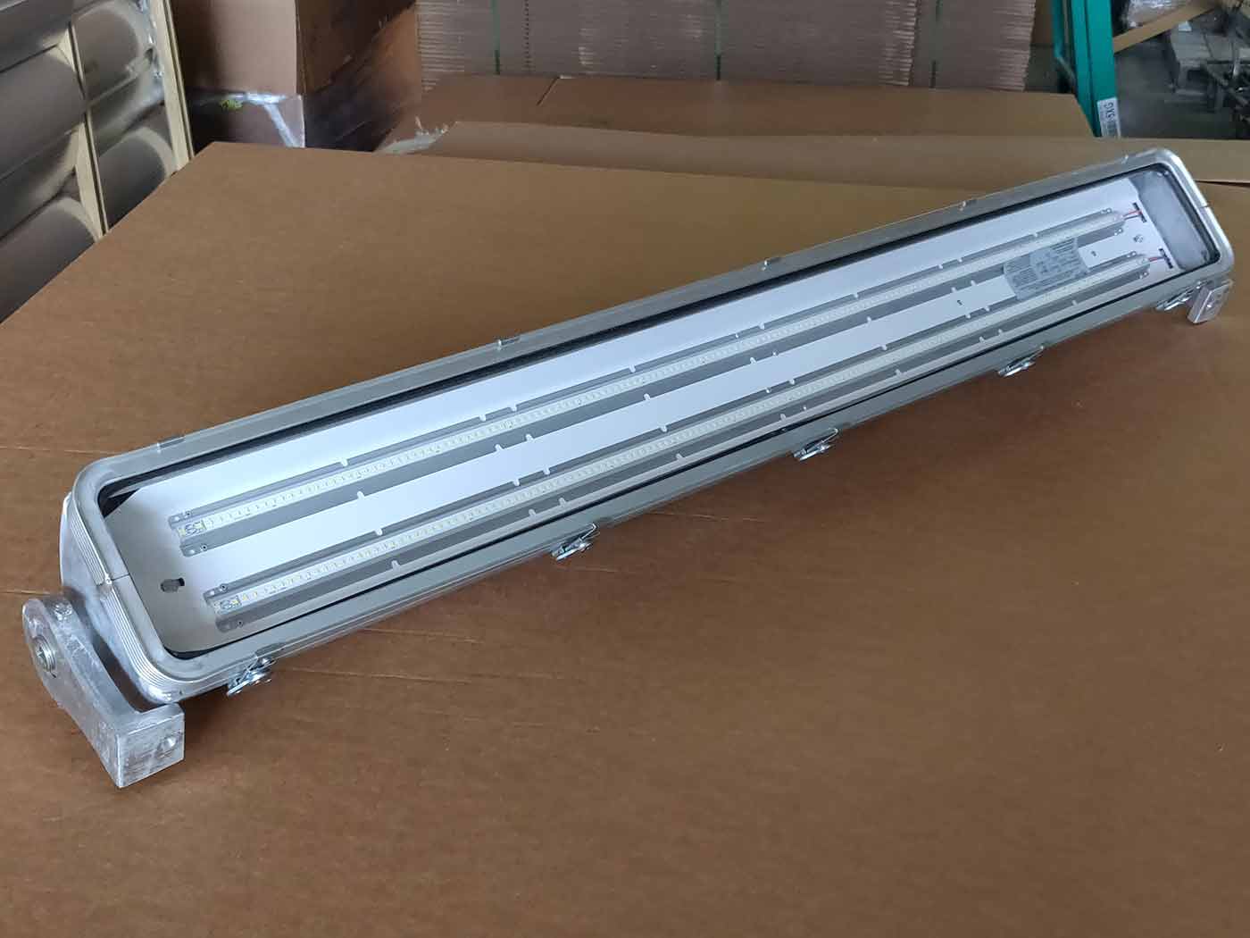 Class 1 Div 2 LED Linear Lighting - IR3 series