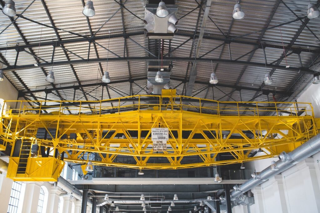 Why Manufacturing Facilities Need LED High Bay Lighting